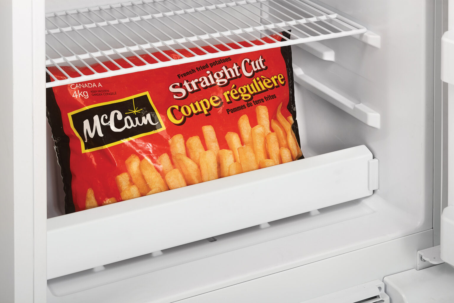 Danby Designer 16.7 cu. ft. Upright Freezer DUF167A4WDD Danby Canada