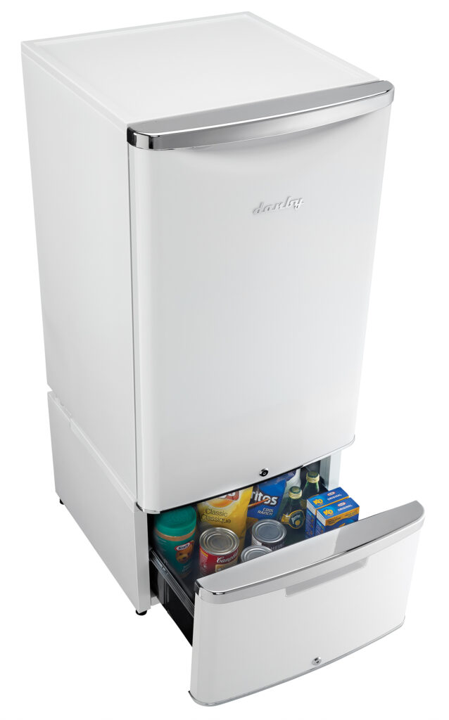 DPD21A1PDB_-DAR044A6PDB_HighAngle_PedestalPropped-1