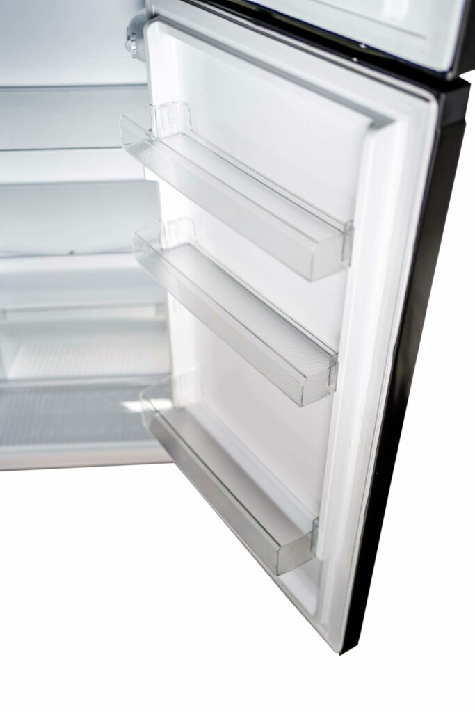 DPF073C3BDB-DOOR-SHELVING-2-scaled