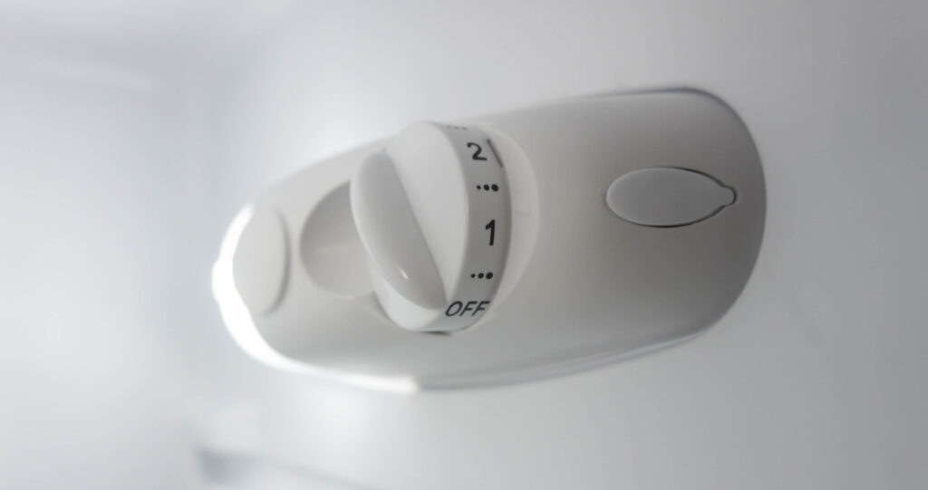 DPF073C3WDB_Detail_Thermostat