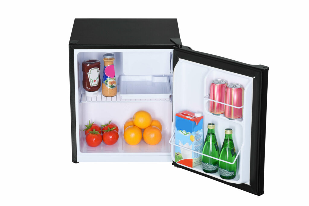 DCR017B1BM_openfull-scaled