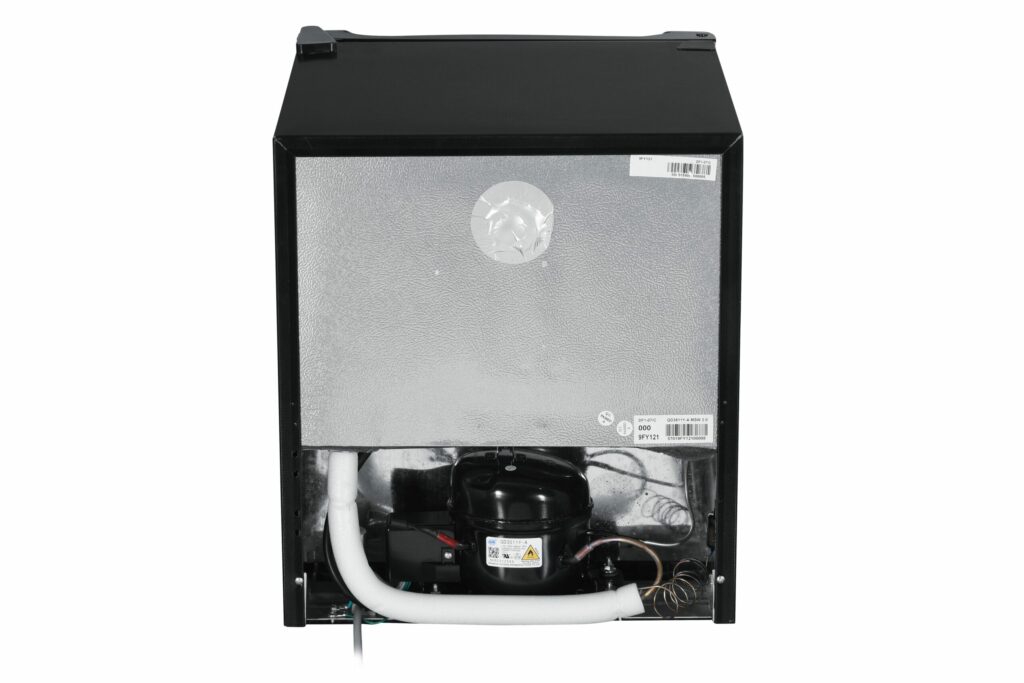 DCR017B1BM_rearhigh-min-scaled