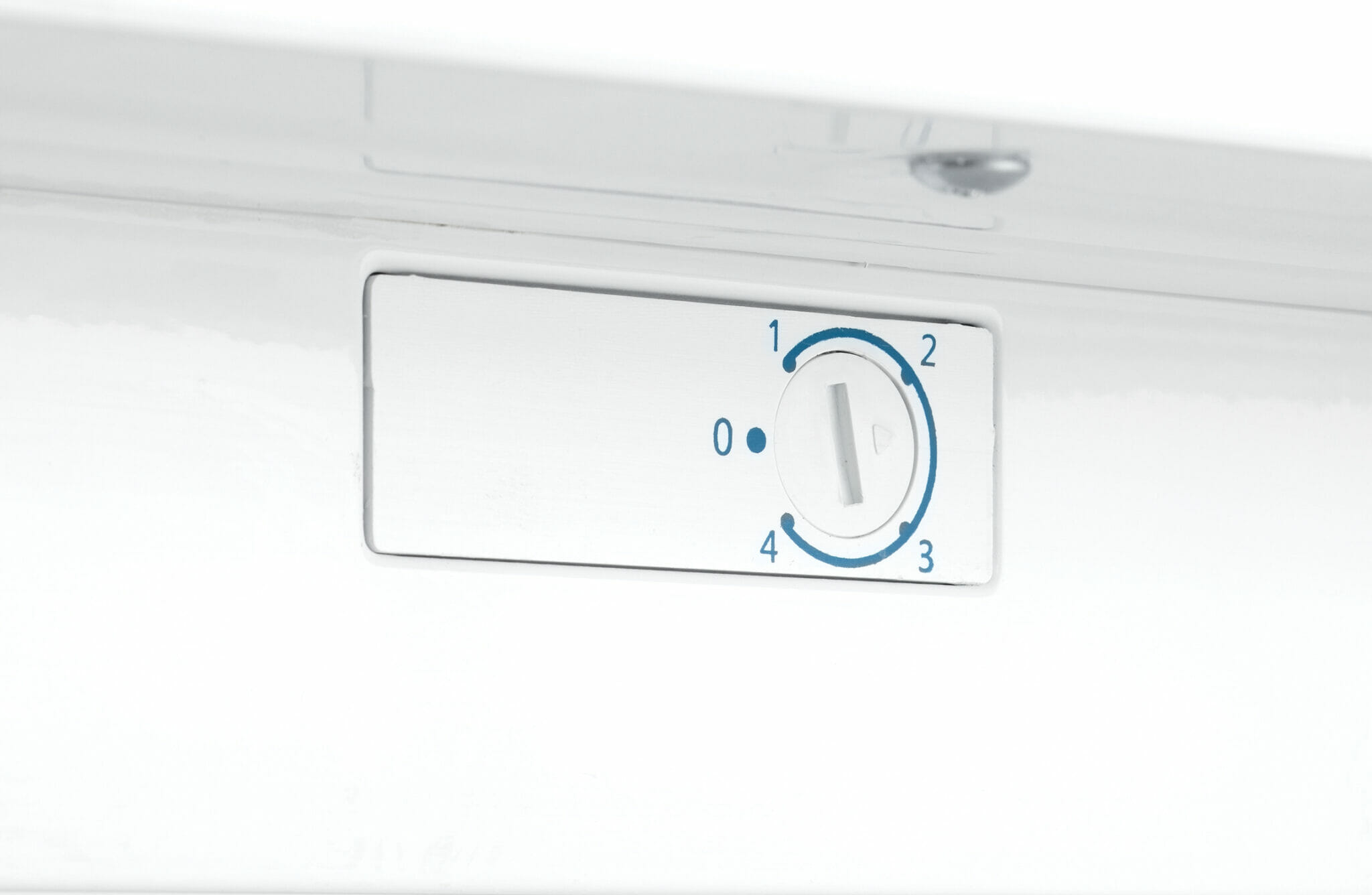 Congélateur vertical Danby 5,9 pi3 en blanc DUFM059C1WDD Danby Canada