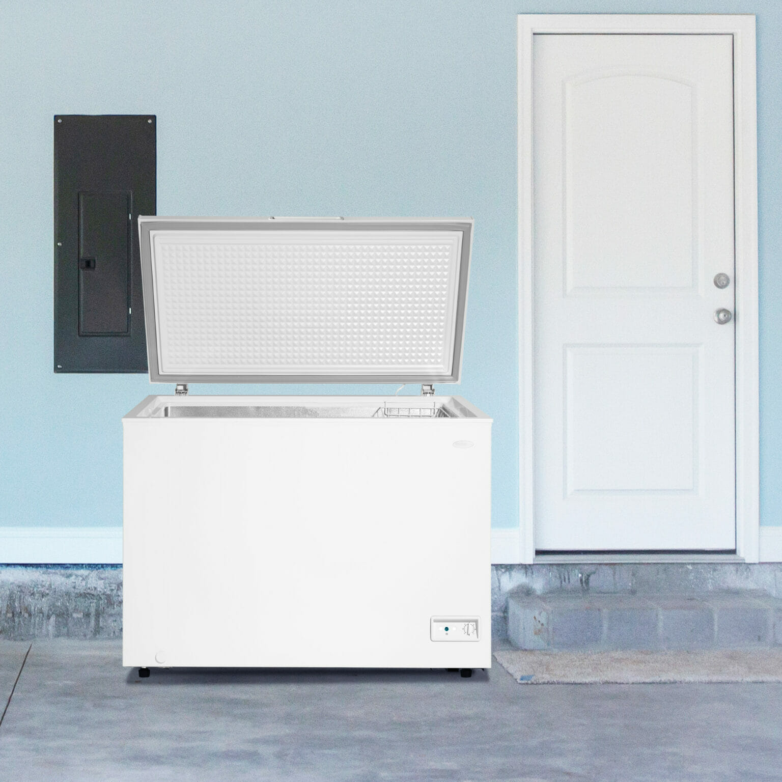 Danby 10.0 cu. ft. Square Model Chest Freezer in White DCF100A6WM