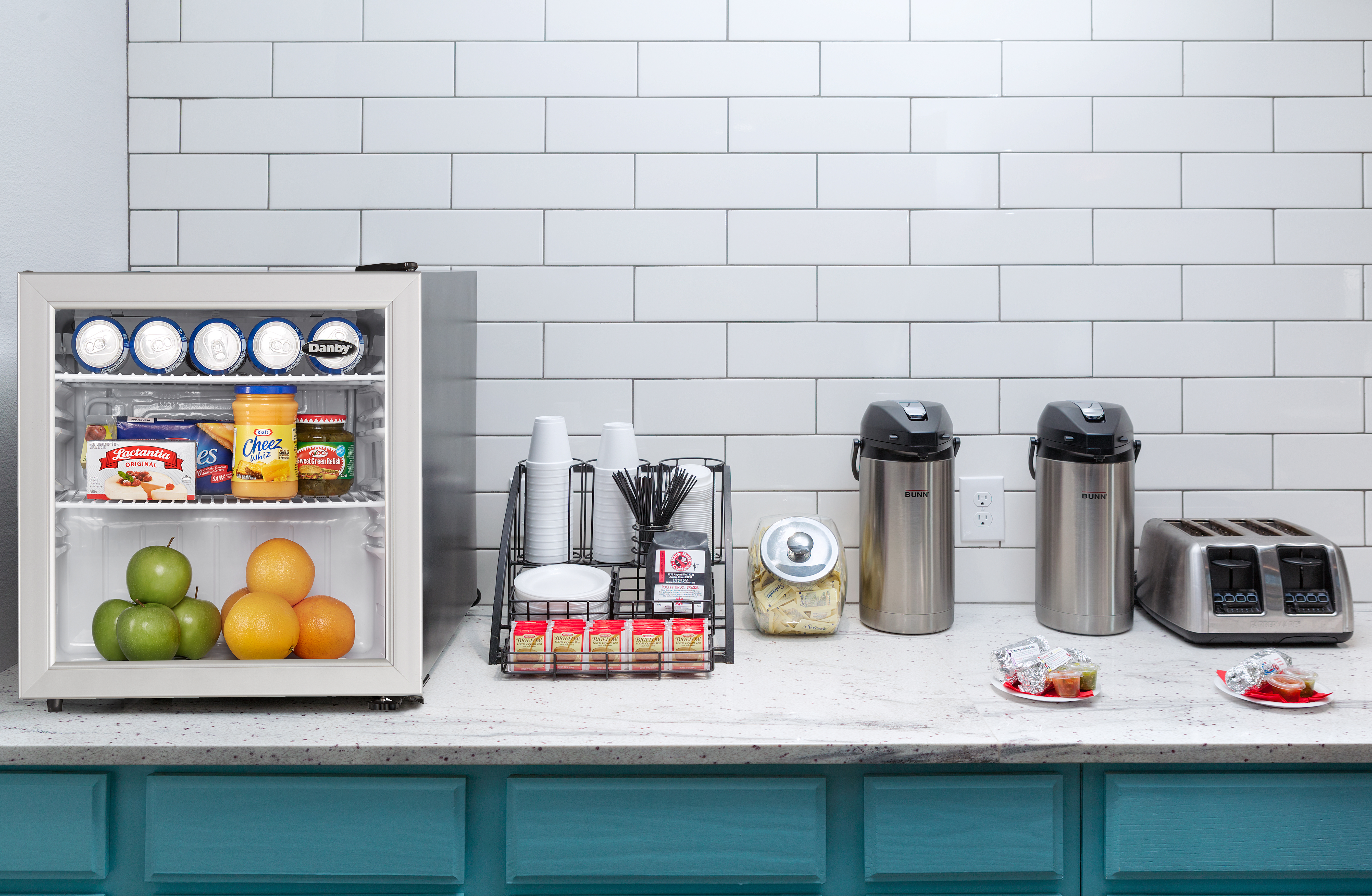 Danby 1.6 cu. ft. Compact Glass Door Fridge in Platinum - Image 6