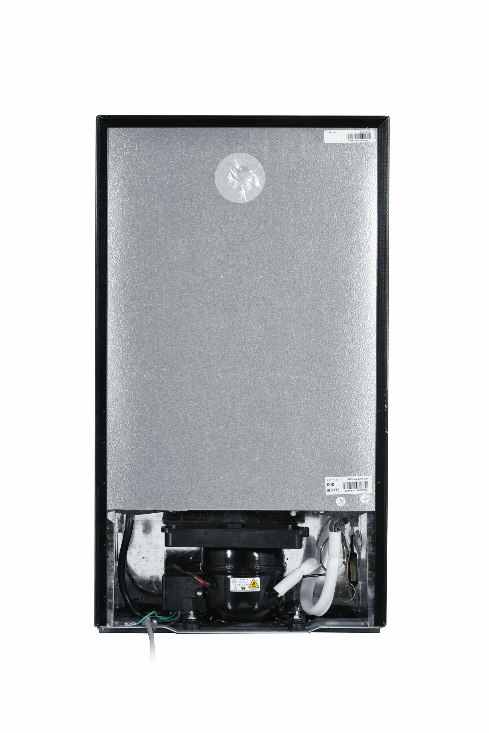 Danby 3.2 cu. ft. Compact Fridge in Black - Image 4