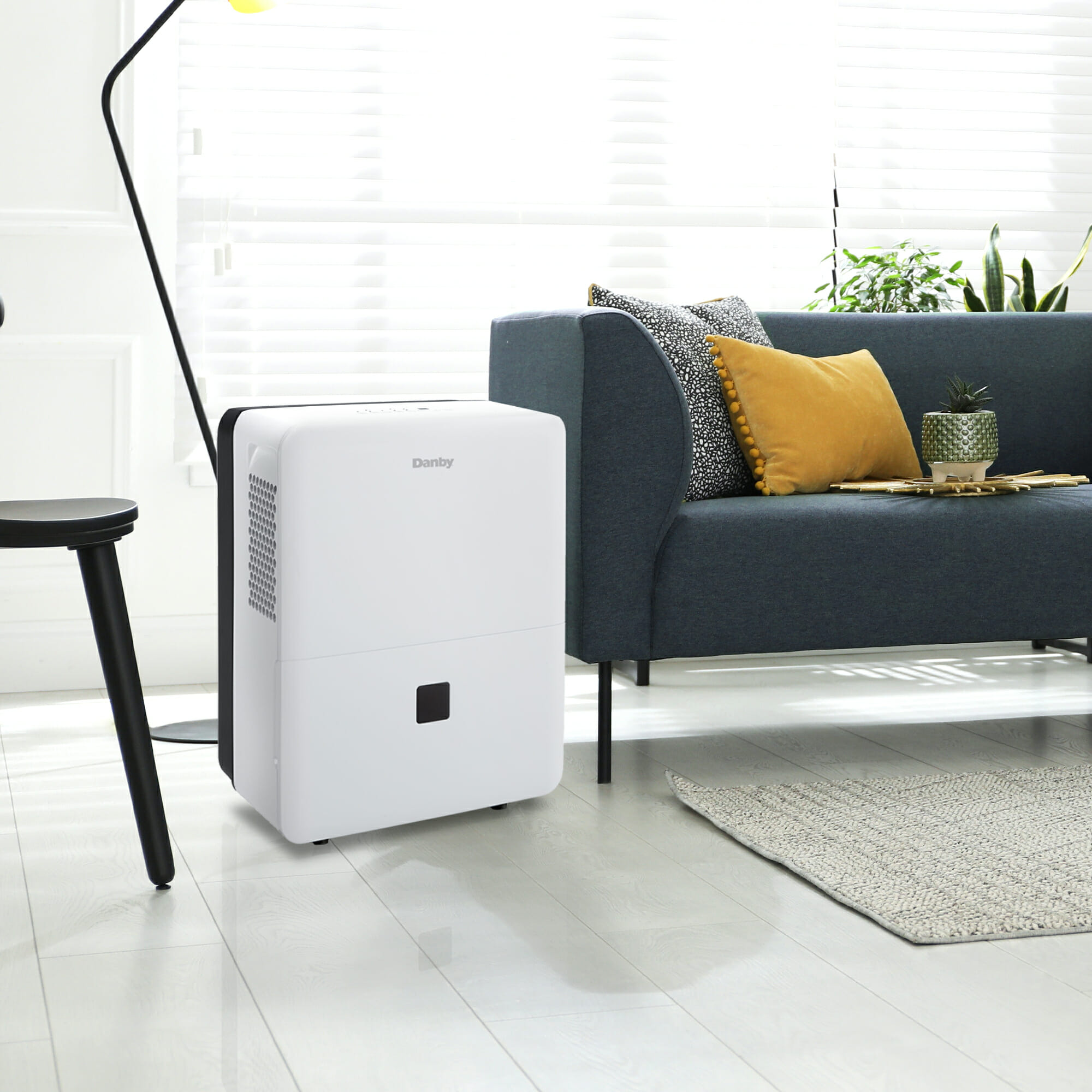 Danby 40 Pint Dehumidifier in White - Image 13