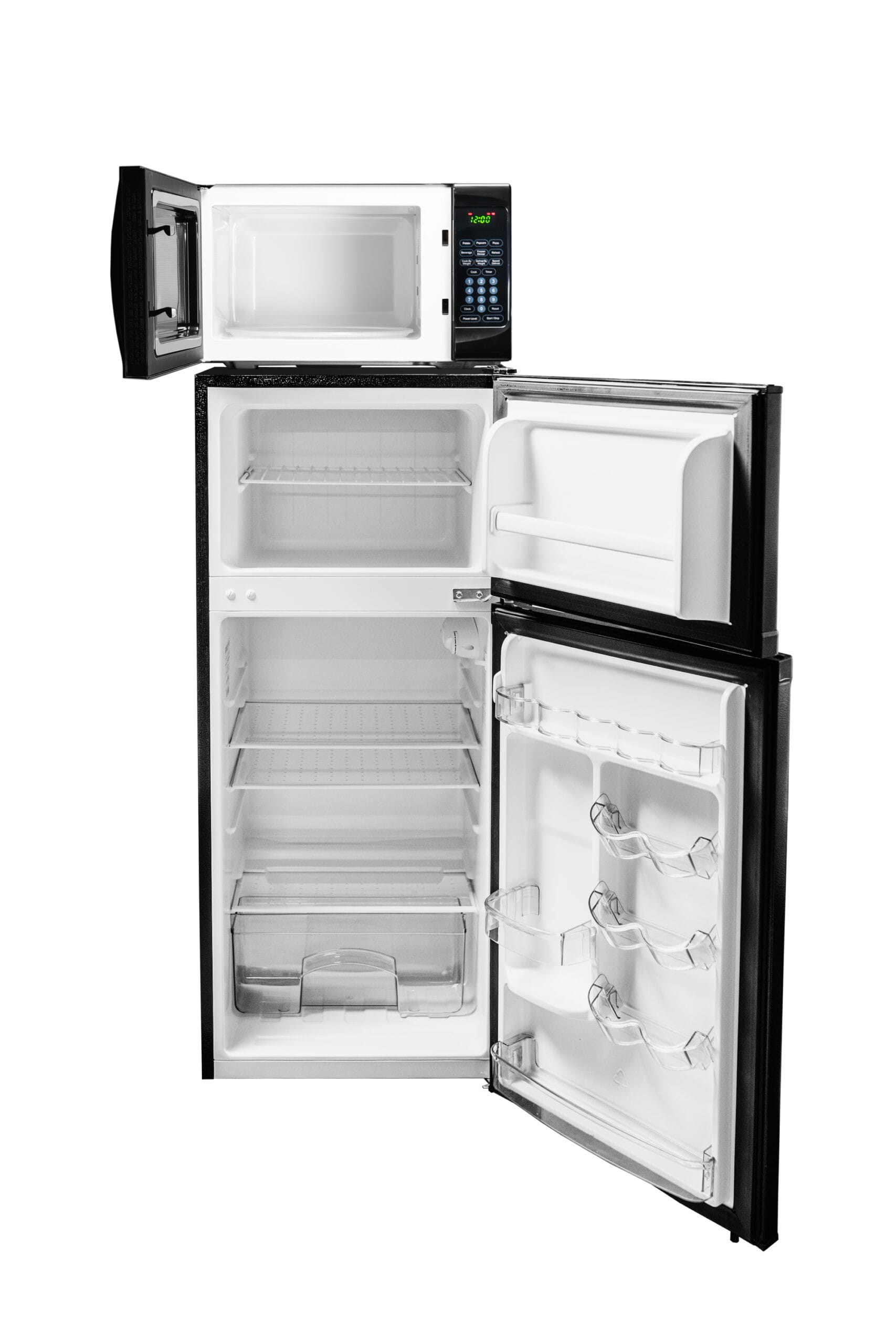 MicroFridge 4.5 cu. ft. Combination Unit in Black - Image 3