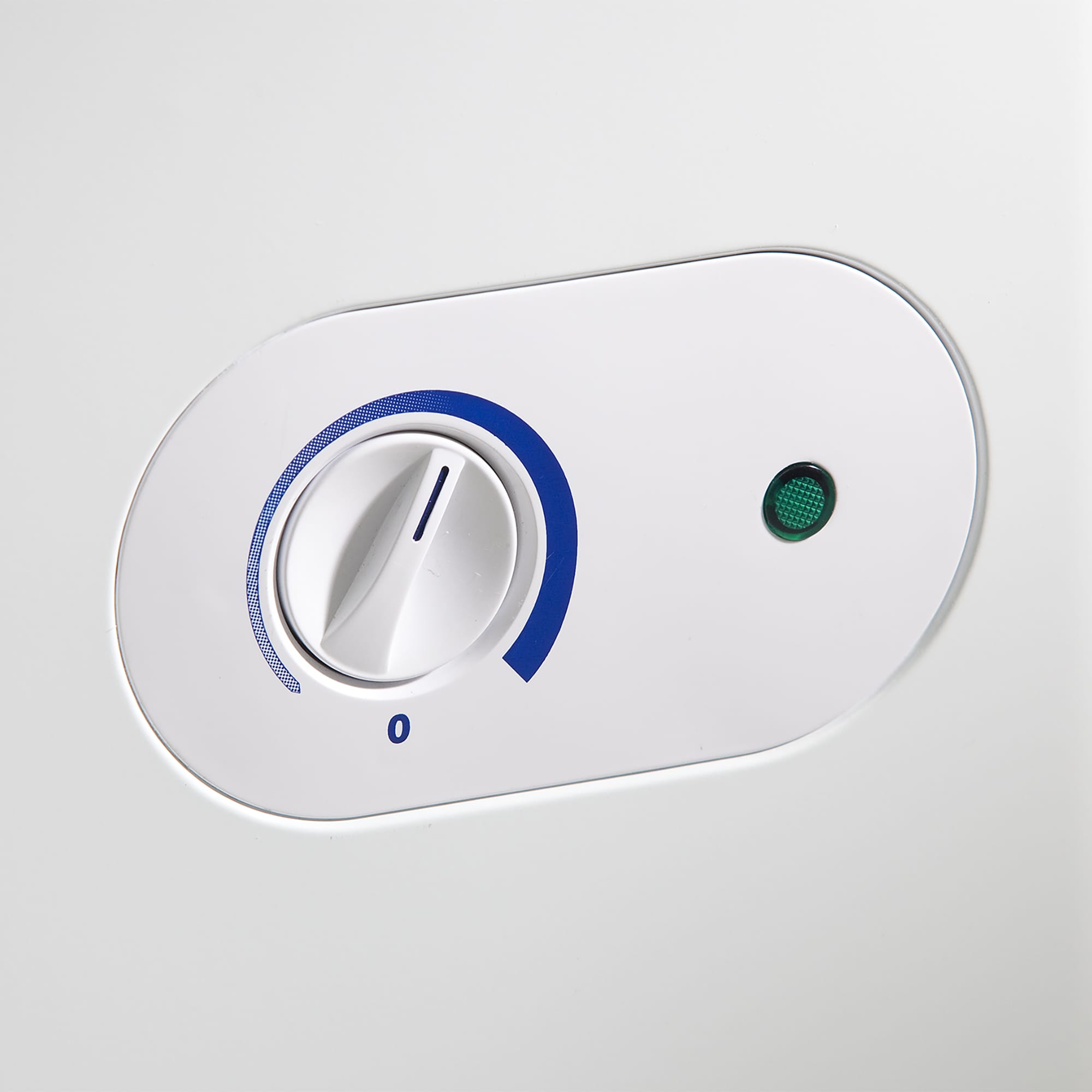 Danby 3.8 cu. ft. Chest Freezer in White - Image 5